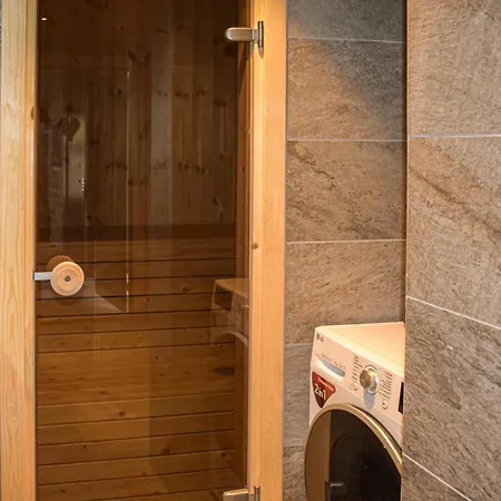 Dom wakacyjny Beautiful In With Sauna Drangedal